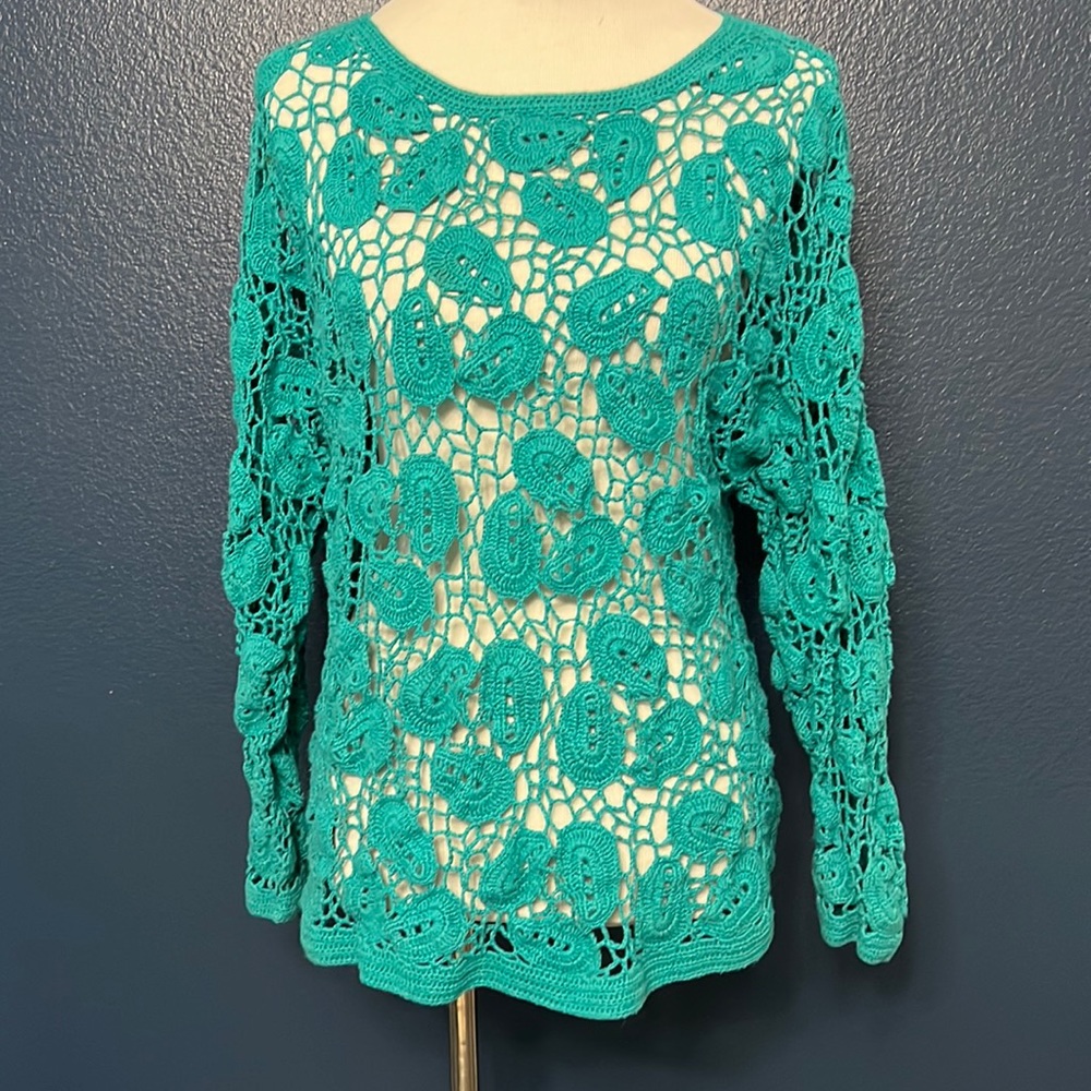 THE IMPORT WORKSHOP CROCHET PULLOVER